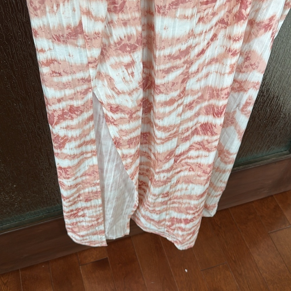 Pink and White Patterned Maxi Dress - Picture 14 of 15